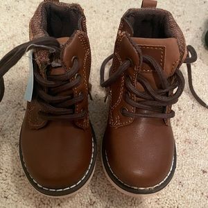 NWT brown boots for baby/toddler